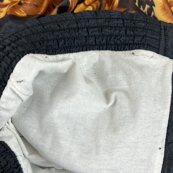 VINTAGE  80's Argee Sports Windbreaker Jacket Women's Medium Black Gold Floral - Picture 8 of 10